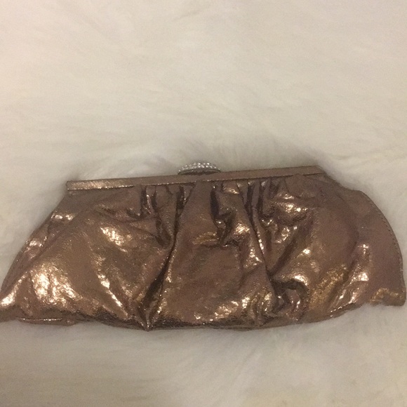 Gold Clutch - Picture 1 of 4